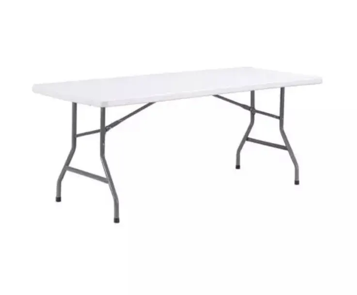 Table pliante blanche + nappes – Photo 1