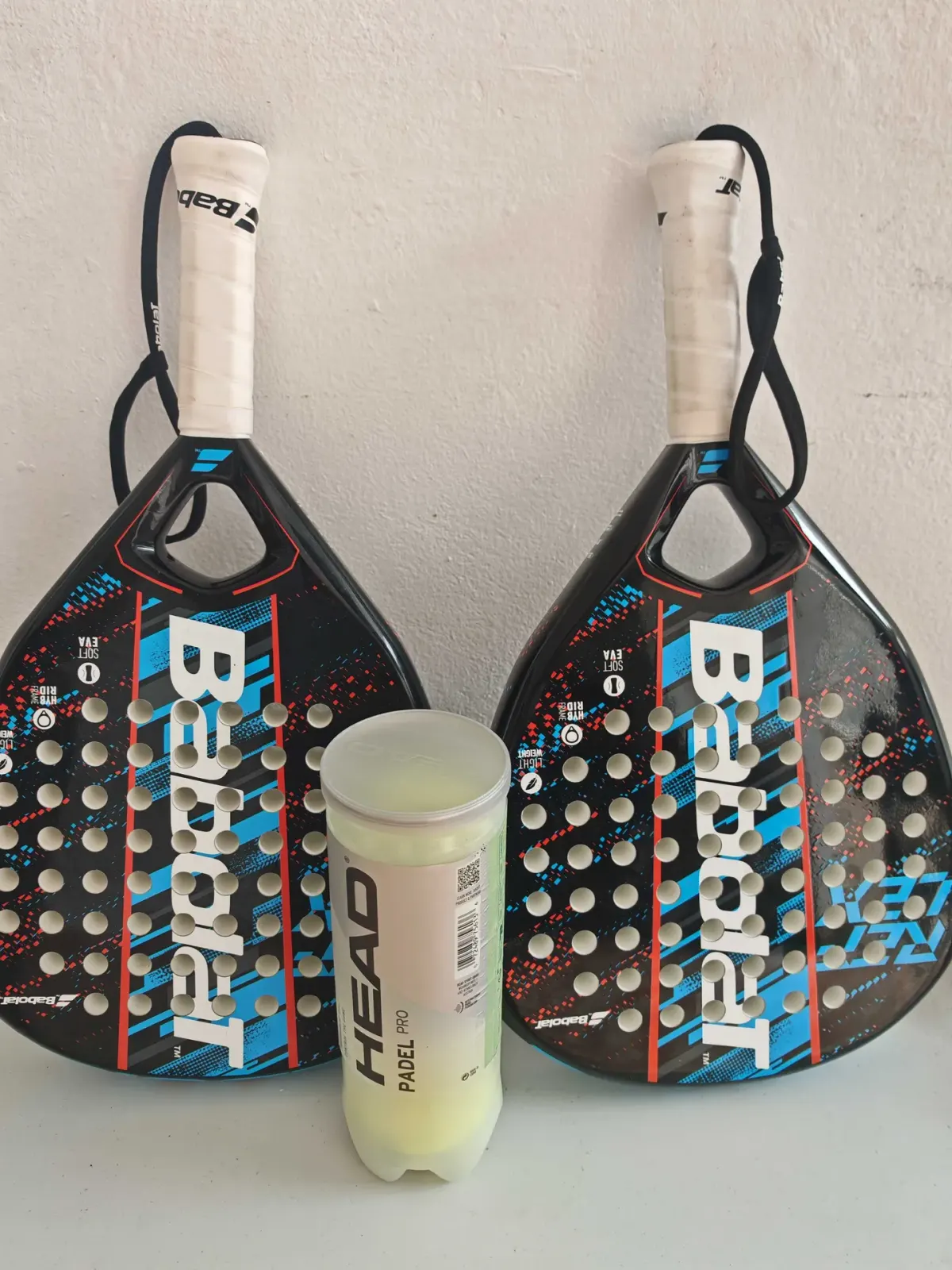 Raquette Padel tennis et 3 balles – Photo 1