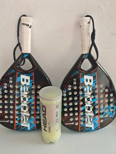 Raquette Padel tennis et 3 balles
