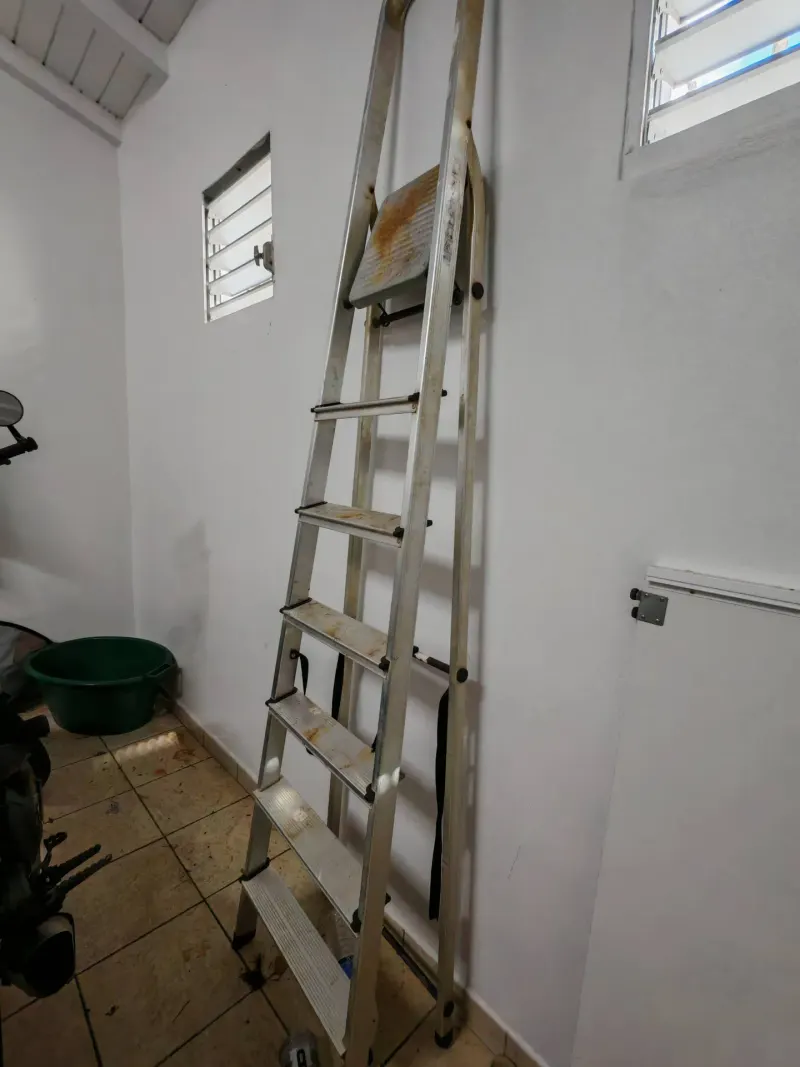 Échelle type escabeau – Photo 1