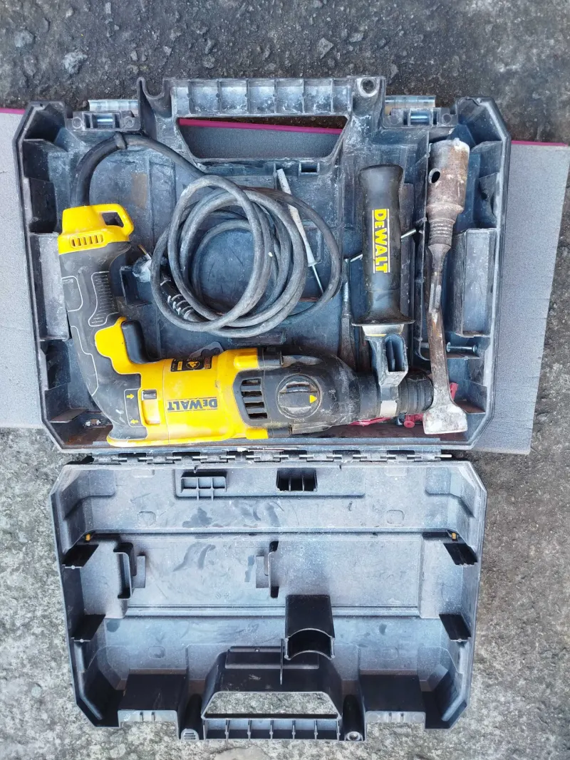 Perforateur burineur – Photo 1