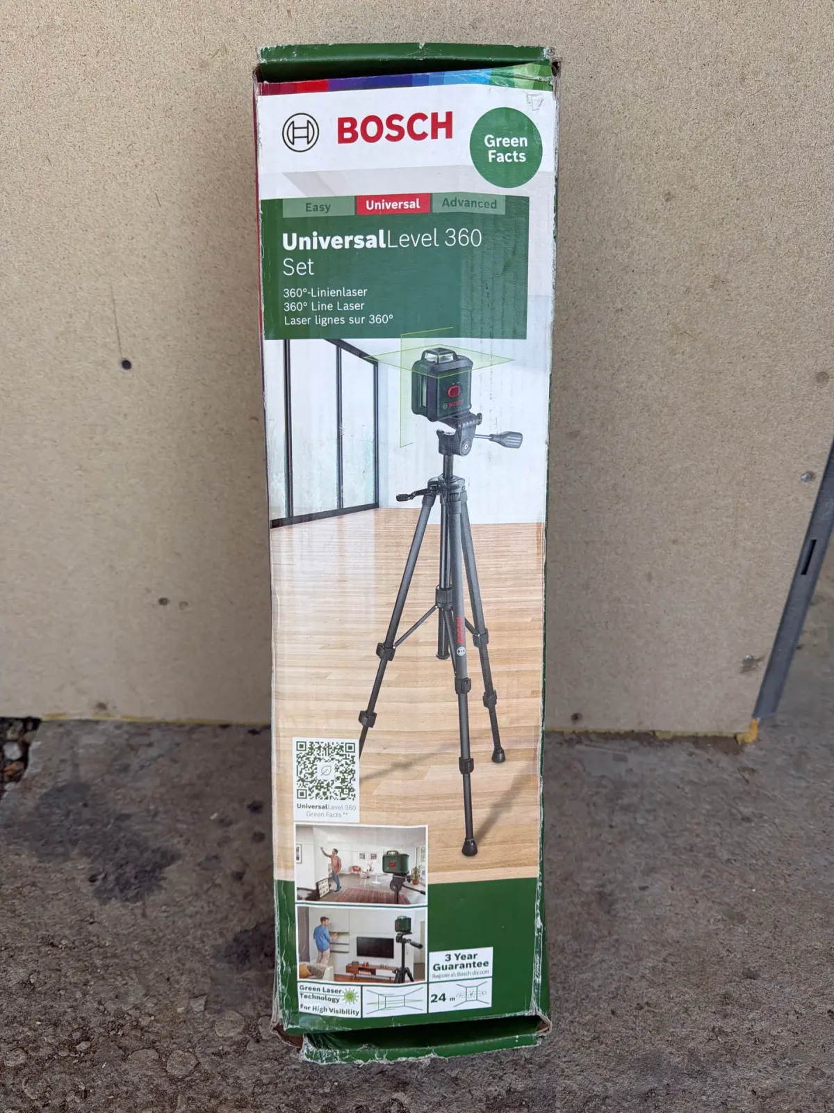 Niveau laser avec trépied – Photo 1