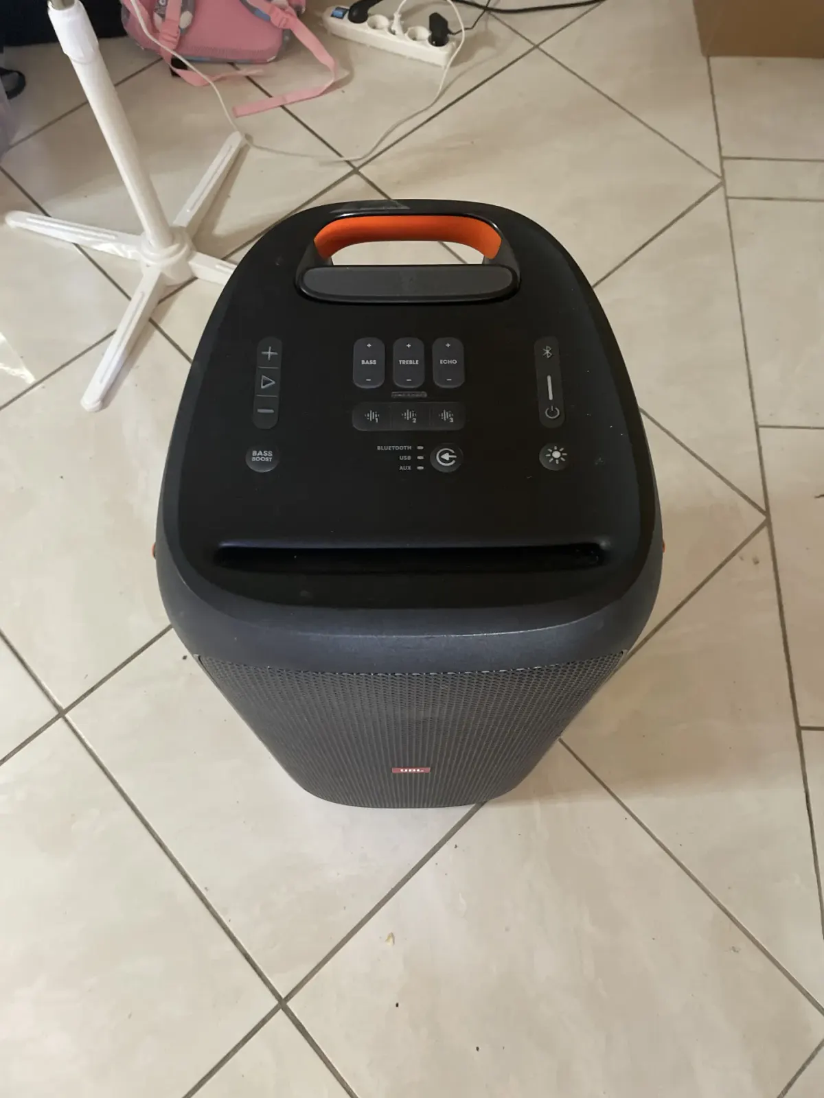 Boombox JBL 310 – Photo 1