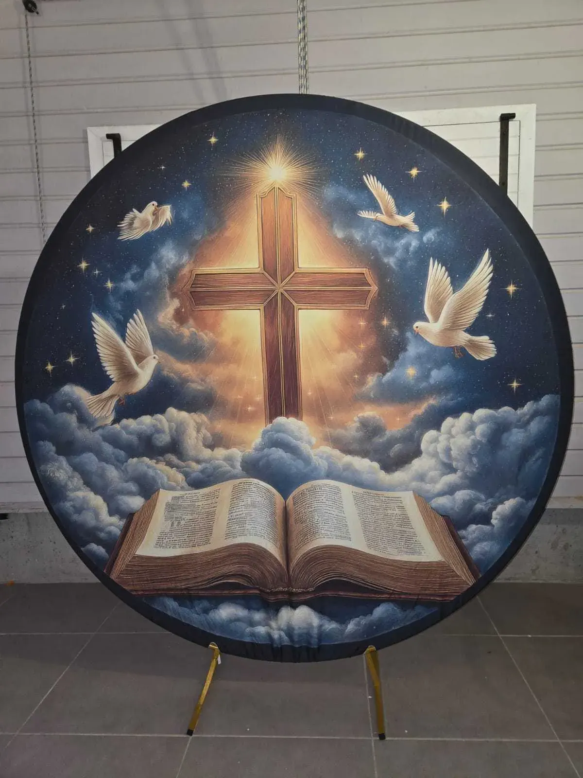 Arche et toile de fond – Photo 1