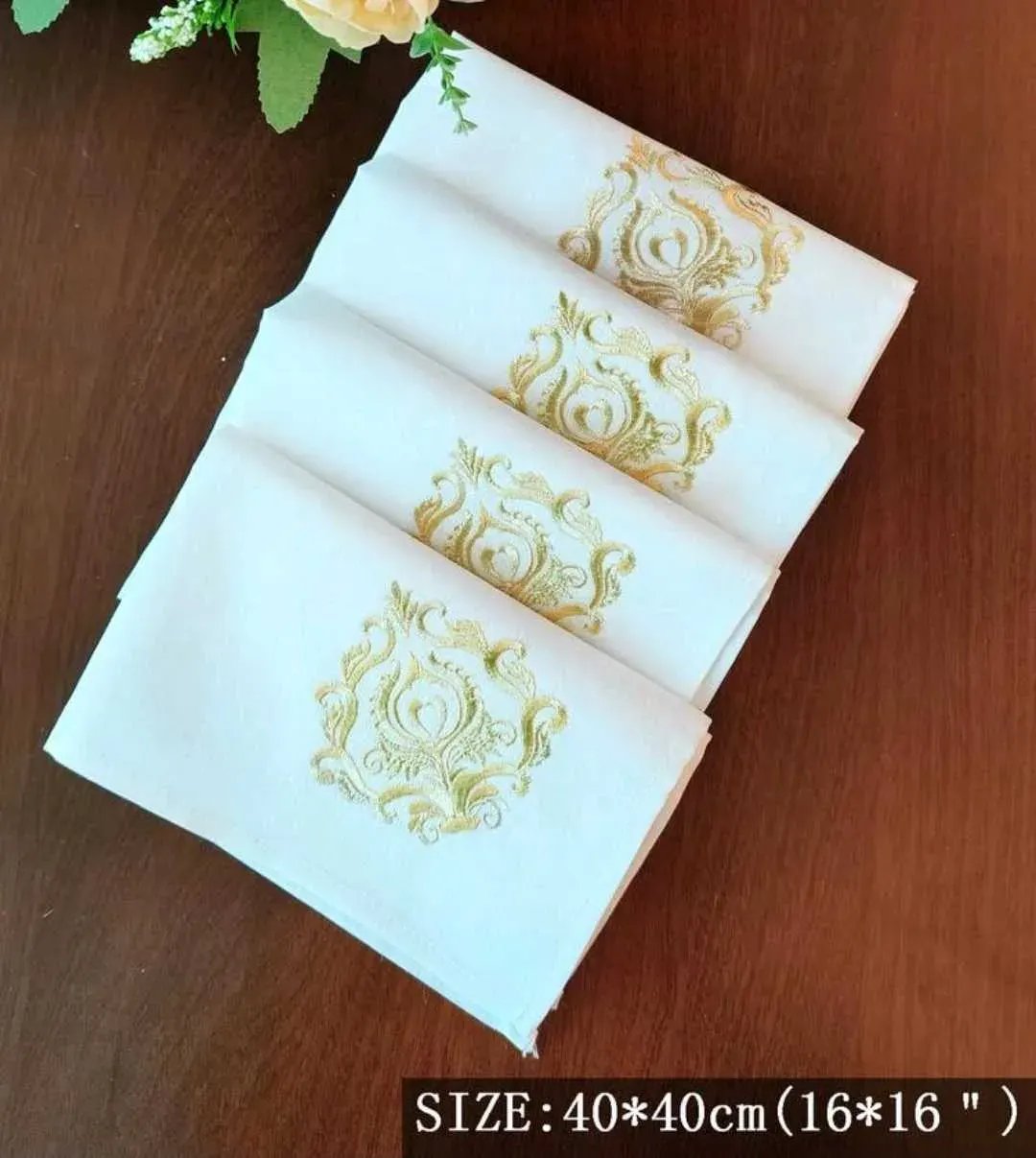 Serviettes de table brodé (l'unité) – Photo 1