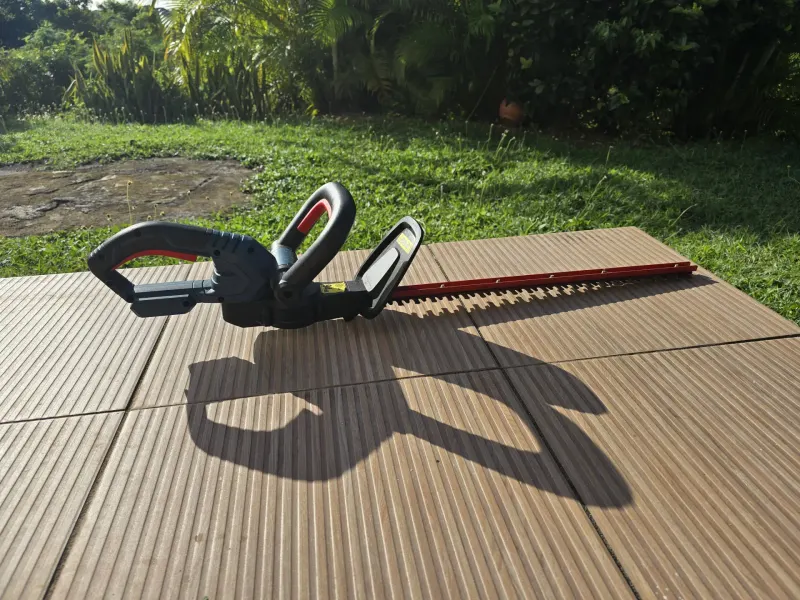 Taille haie electrique – Photo 1