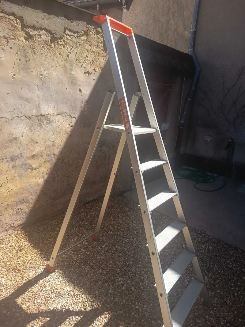 Échelle – Photo 1