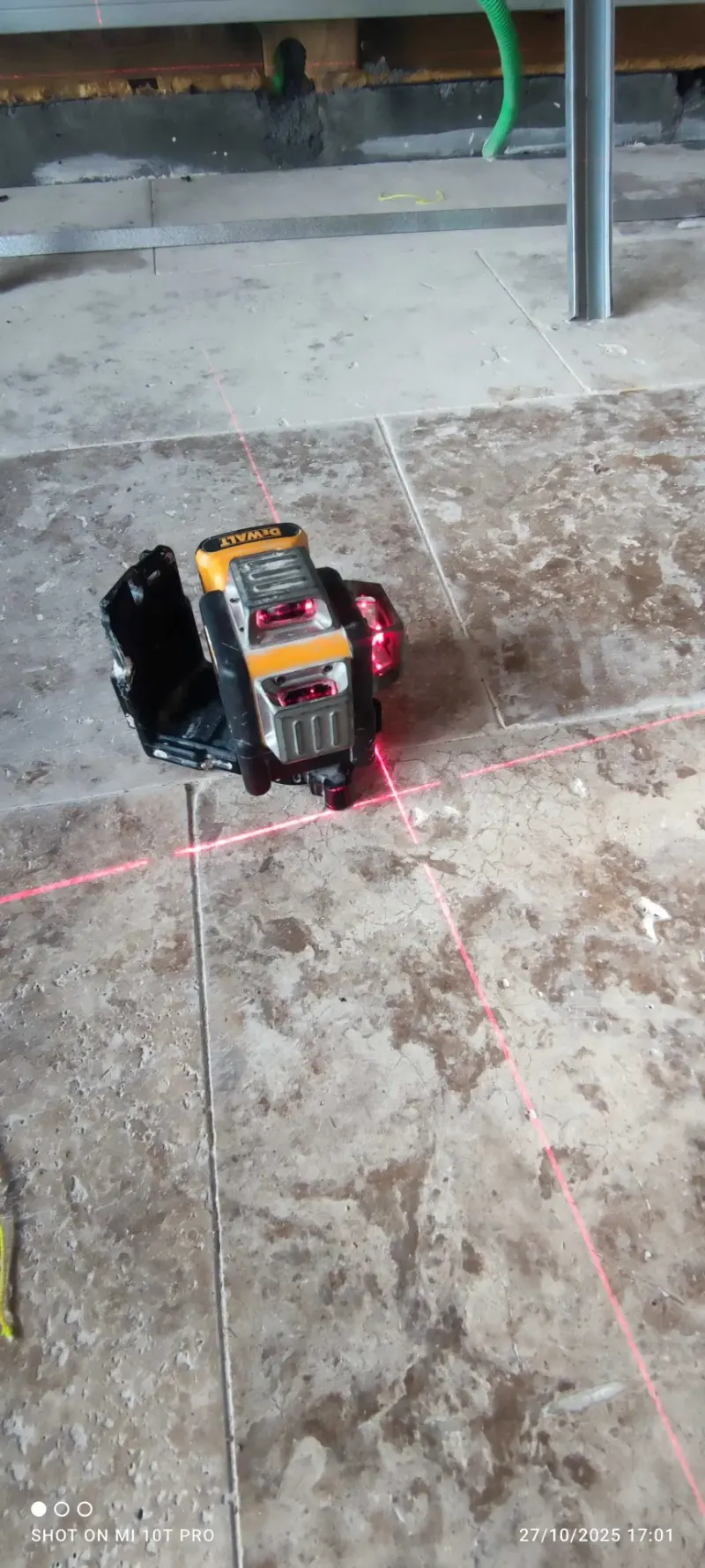 Laser 360 dewalt – Photo 1