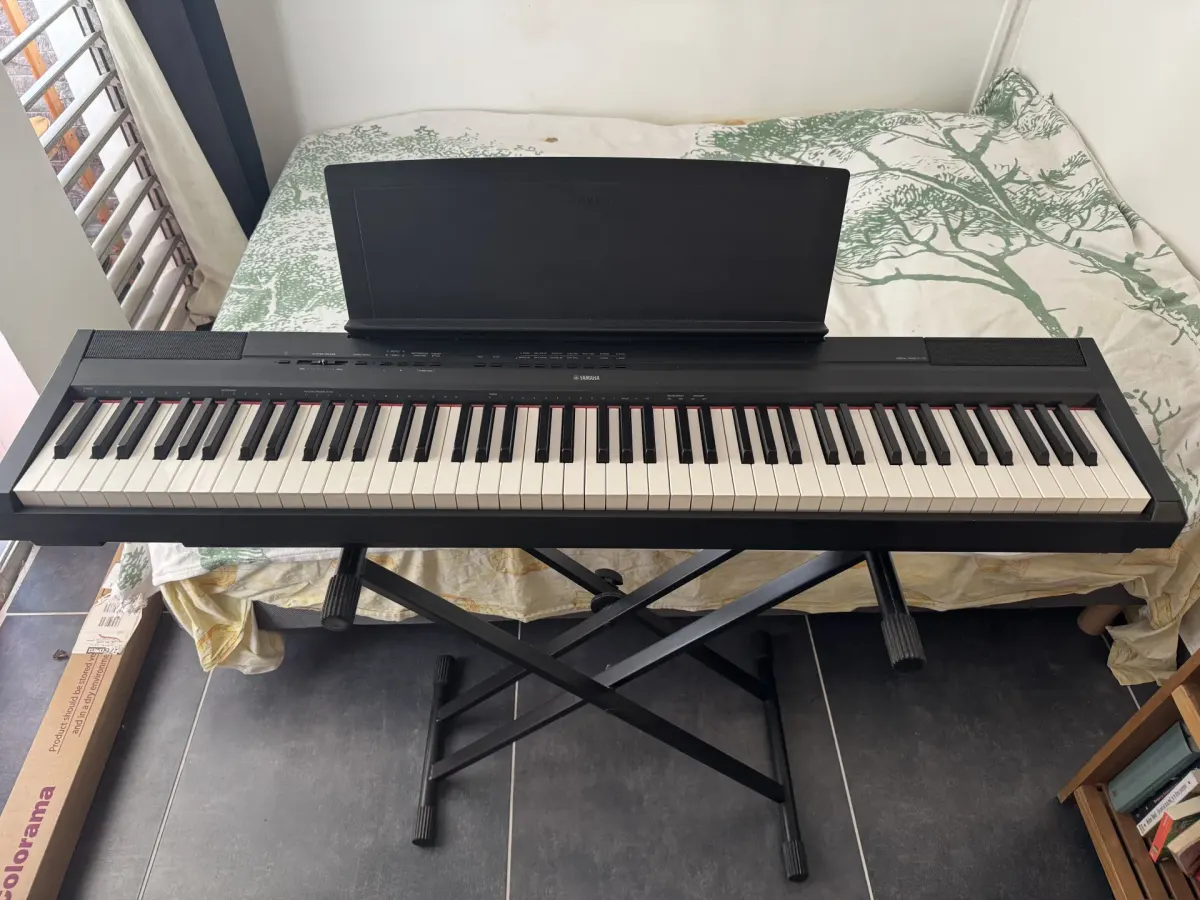 Piano clavier p115 – Photo 1