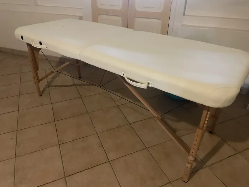 Table de massage – Photo 1